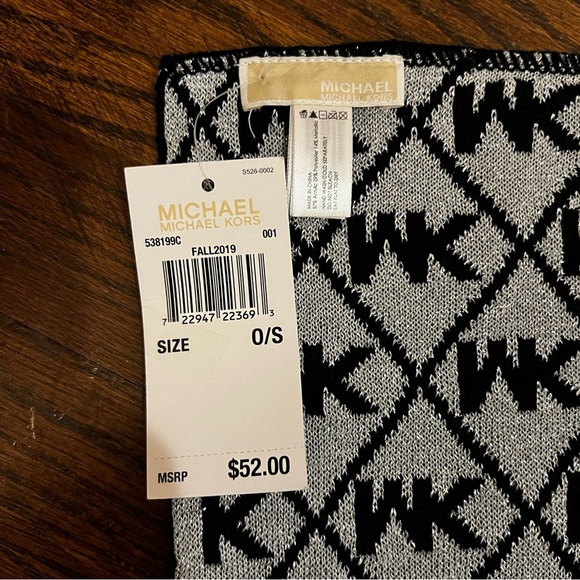 Michael Kors Black and Glittery Silver Logo Infinity Scarf NWT - Picture 4 of 7